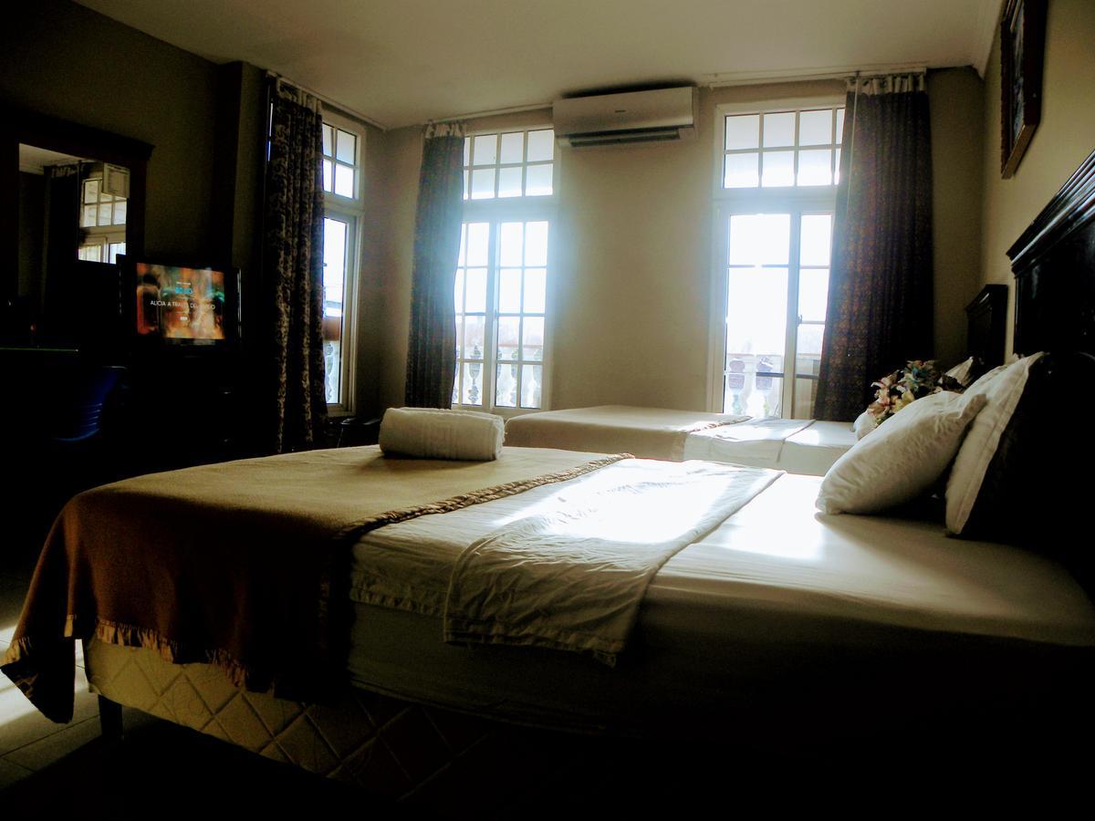 Meryland Hotel Colon Dış mekan fotoğraf