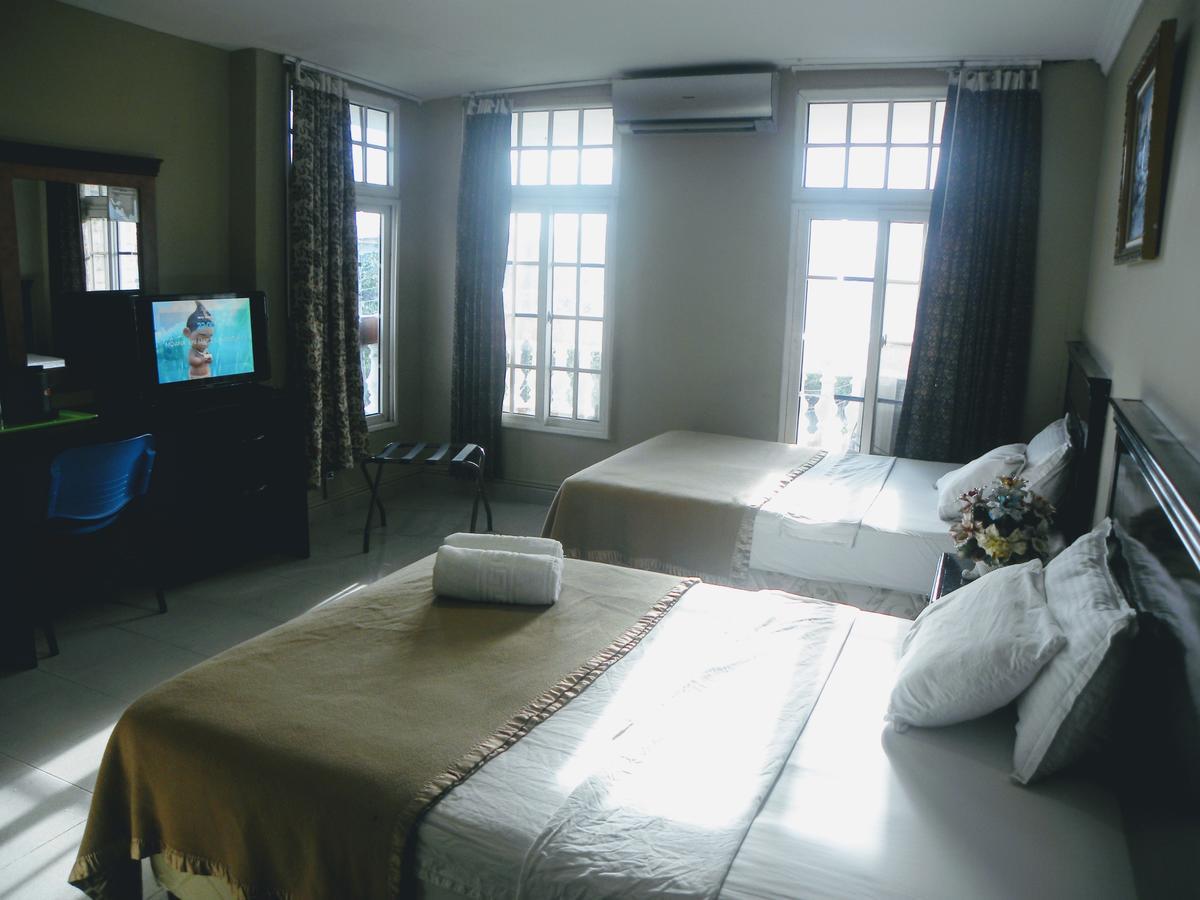 Meryland Hotel Colon Dış mekan fotoğraf