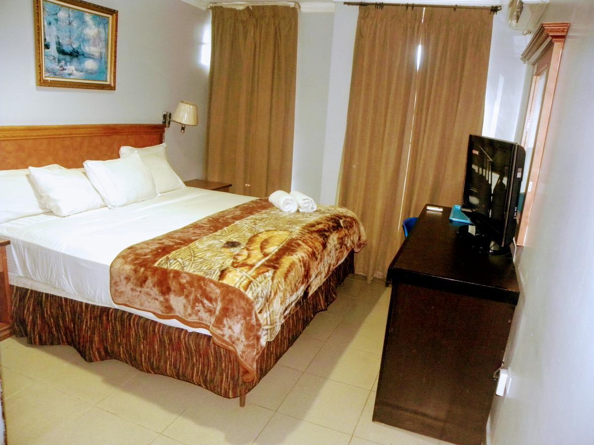 Meryland Hotel Colon Dış mekan fotoğraf